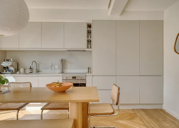 Lamarck Luxury Paris